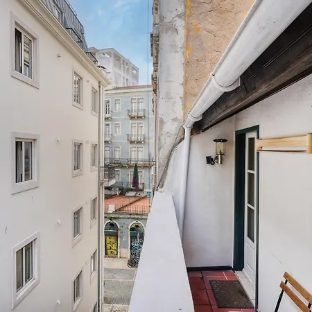Madredeus Apartment